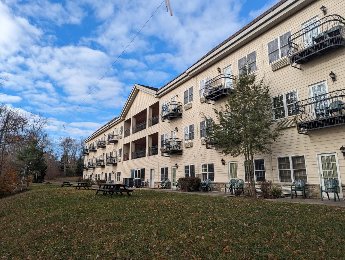 The Willowbrook Golf Hotel At Split Rock Lake Harmony Zewnętrze zdjęcie